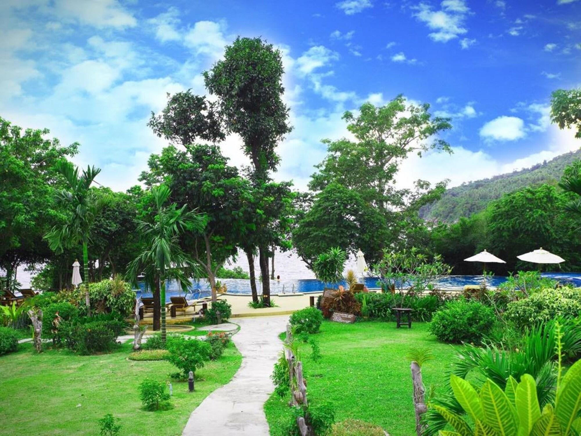 Banraya Resort And Spa Ko Racha Yai Eksteriør billede