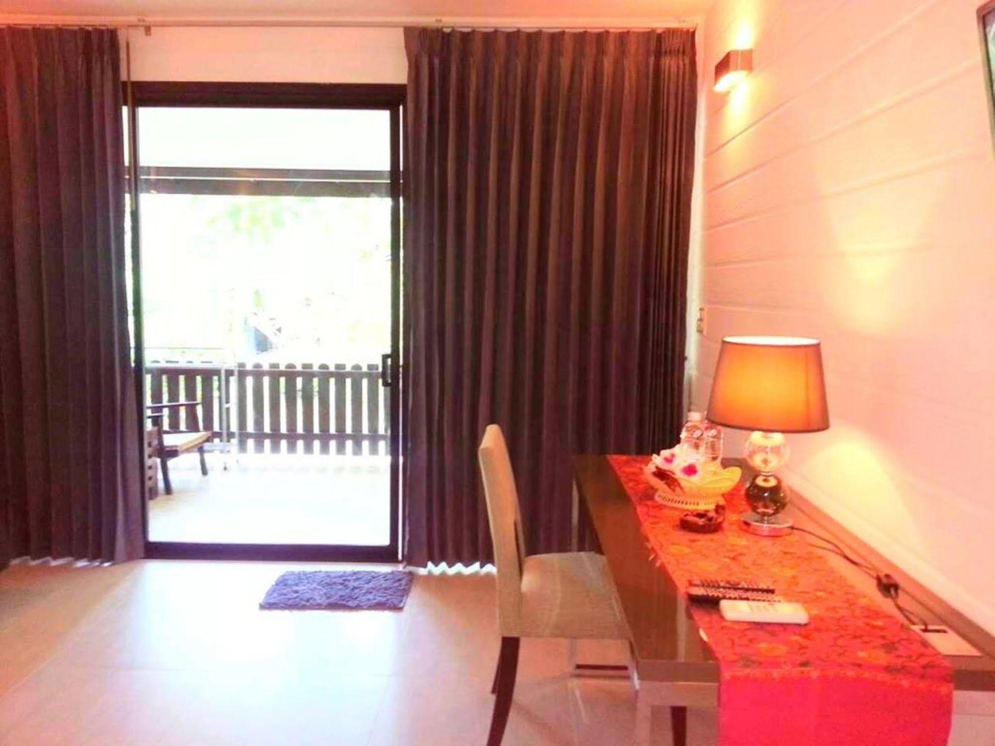 Banraya Resort And Spa Ko Racha Yai Eksteriør billede